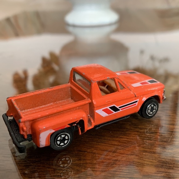 Vintage Yatming Diecast Orange Chevrolet Stepside Pickup Truck NO. 1700 Yat Ming - Picture 10 of 10